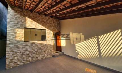 Casa Térrea à Venda em Hortolândia - Jardim Terras de Santo Antônio