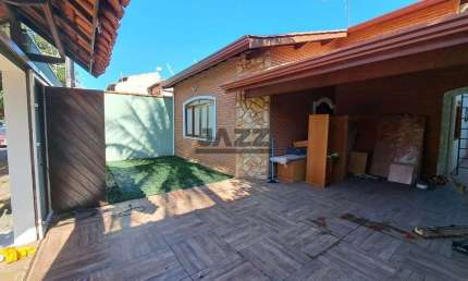 Casa térrea à venda no bairro São José, em Paulínia