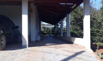 Duas casas independente para venda em Vinhedo em terreno de 565,00 metros