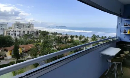 Apartamento com 2 dormiótios á 51 metros da Praia-Centro-Bertioga