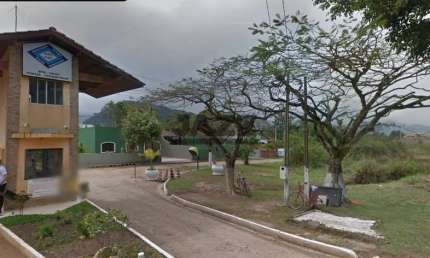 om dia Vivi, tudo bem? Espero que sim. Flor, sobre io aditivo a locadora pediu pra incluir a apólice do seguro incêndio que foi renovada e as ultimas benfeitorias da casa.. Seria possível?