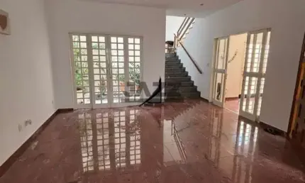 Sobrado para venda e locação - 4 dormitórios, 283 m² e excelente localização