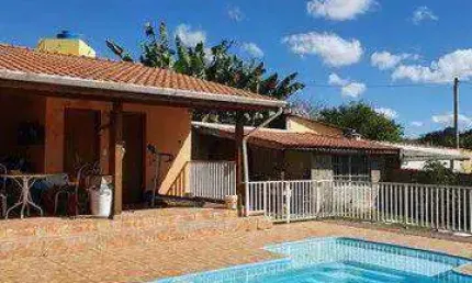 Casa à Venda - Das Posses, Serra Negra - 212m2  - 3 Quartos