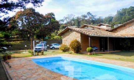 Chácara à Venda - Ponte Preta, Monte Alegre do Sul - 9.800m2  - 3 suítes