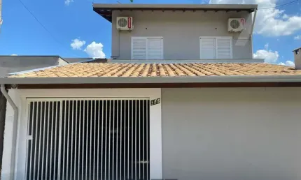 Casa à Venda - Capela, Vinhedo - 196m2  - 3 Quartos