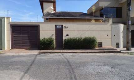 Casa com 4 quartos à venda no Oscar Corrêa, Conselheiro Lafaiete 