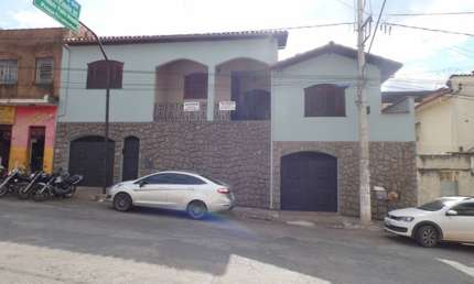 Casa com 4 quartos à venda na Rua Lopes Franco, Carijós, Conselheiro Lafaiete