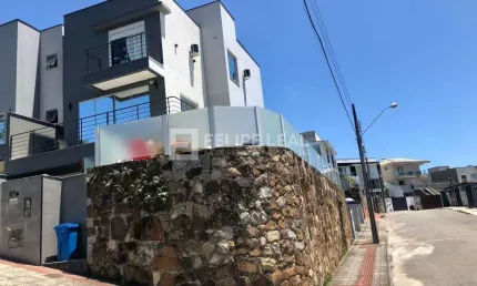 Casa com 3 quartos à venda na Rua Acelon Eduardo da Silva, 376, Córrego Grande, Florianópolis