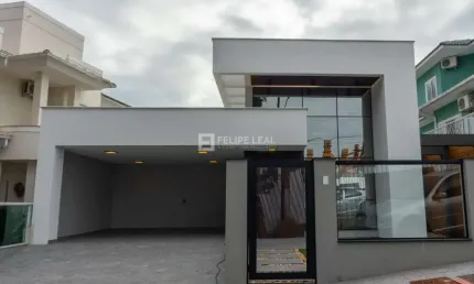 Casa com 3 quartos à venda na Rua das Macieiras, 344, Pedra Branca, Palhoça