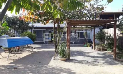 Casa com 2 quartos à venda na Rua Da Esperança, 5974, Araçatuba, Imbituba
