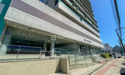 Ponto comercial para alugar na Rua São João Batista, 109, Agronômica, Florianópolis