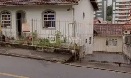 Casa com 3 quartos à venda na Rua Maria Helena Kretzer, 664, Praia Comprida, São José