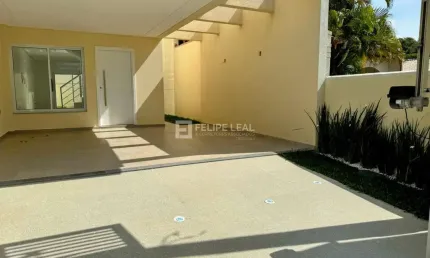 Casa Sobrado em Ingleses do Rio Vermelho - Florianópolis, SC