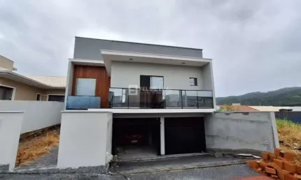 Casa com 3 quartos à venda na Rua Bardana, 2, Bela Vista, Palhoça