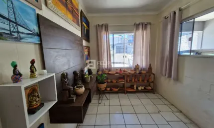 Casa com 4 quartos à venda na Rua Benjamin Gerlach, 163, Fazenda Santo Antônio, São José