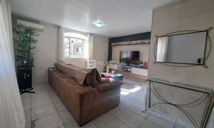 Casa com 3 quartos à venda na Rua Jerônimo Knoth, 35, Jardim Eldorado, Palhoça