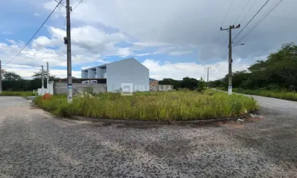 Terreno à venda na Rua João Paulo Ferreira, 22, Sertão do Maruim, São José