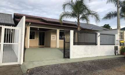 Casa em Braço São João - Santo Amaro da Imperatriz, SC