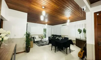 Casa com 3 quartos à venda na Rua Ari Amâncio Da Silveira, 943, Praia de Fora, Palhoça