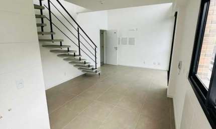 Apartamento Loft em Saco dos Limões  -  Florianópolis