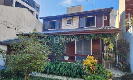Casa com 4 quartos à venda na Rua Nilo Cordeiro Dutra, 80, Carvoeira, Florianópolis