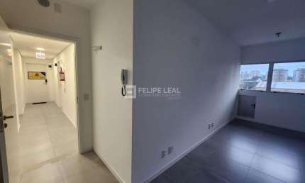 Sala comercial à venda na Avenida Santa Catarina, 1197, Estreito, Florianópolis