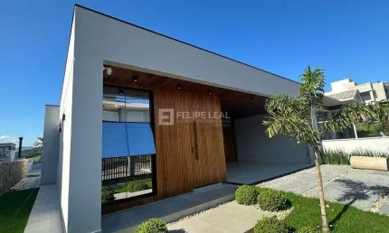 Casa com 3 quartos à venda na Rua das Cambiúnas, 735, Pedra Branca, Palhoça
