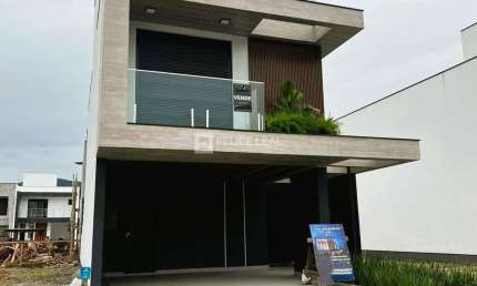 Casa em Condominio em Bairro Deltaville - Biguaçu, SC