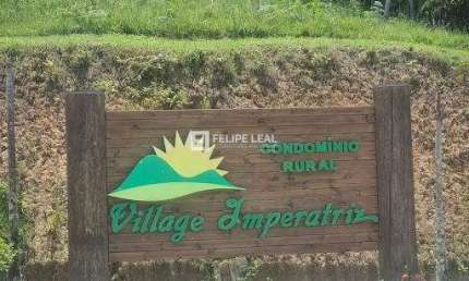Terreno em Condominio em Varginha  -  Santo Amaro da Imperatriz