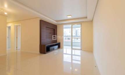 Apartamento com 3 quartos à venda na Rua Felipe Domingues Petry, 600, Praia Comprida, São José