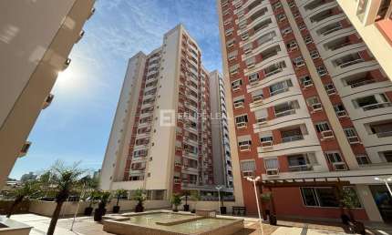 Apartamento de 02 dormitórios com 01 suíte em Barreiros - São José, SC