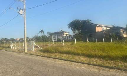 Lote / Terreno em São Francisco  -  Santo Amaro da Imperatriz
