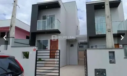 Sobrado de 02 dormitórios com 02 suítes em Potecas - São José, SC