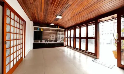 Apartamento Cobertura em Coqueiros - Florianópolis, SC
