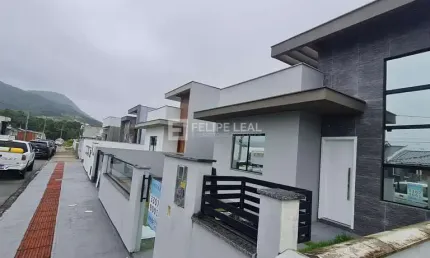Casa com 3 quartos à venda na Rua Euclásio, Bela Vista, Palhoça
