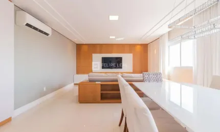 Apartamento Duplex no Bairro Jardim Atlântico  -  Florianópolis