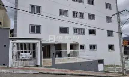 Apartamento de 02 dormitórios com 1 suíte em serraria  -  são josé