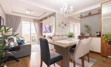 Apartamento com 3 quartos à venda na Rua Maria Helena Kretzer, 707, Praia Comprida, São José