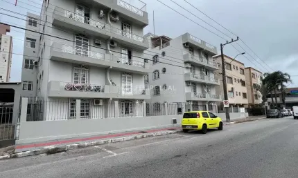Apartamento com 2 quartos à venda na Rua Zenir Kretzer Borges, 55, Kobrasol, São José