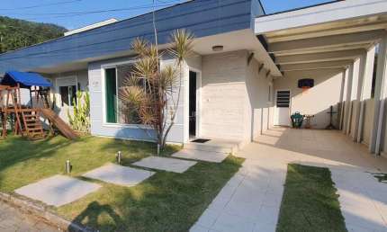 Casa em Condominio em Cachoeira do Bom Jesus - Florianópolis, SC