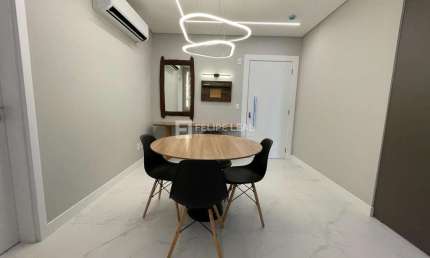 Apartamento com 3 dormitórios no Estreito  -  Florianópolis/SC