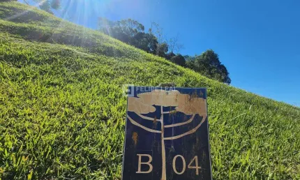 Terreno em condominio em invernadinha  -  rancho queimado