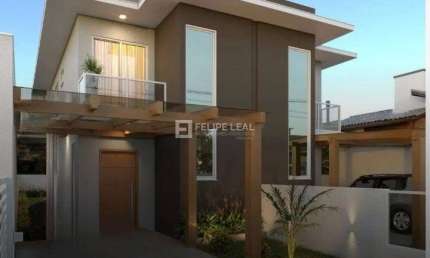Casa com 03 dormitórios e 01 suíte em Carianos  -  Florianópolis