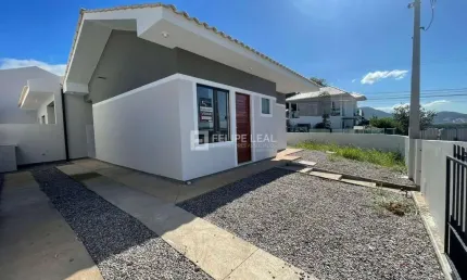 Casa com 2 quartos à venda na Rua Zúri Roberto da Silva, Bela Vista, Palhoça