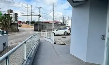 Ponto comercial à venda na Rua Trieste, 284, Pagani, Palhoça