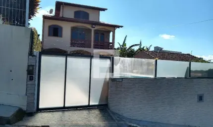 Casa com 3 quartos à venda na Rua Leonildes Coelho, 488, Praia Comprida, São José
