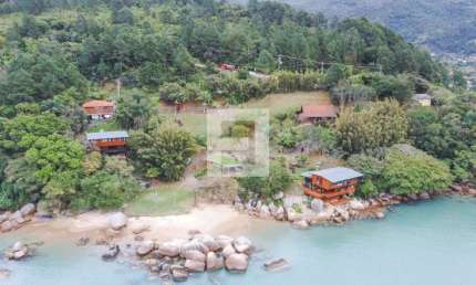 Casa em Areias de Baixo - Governador Celso Ramos, SC
