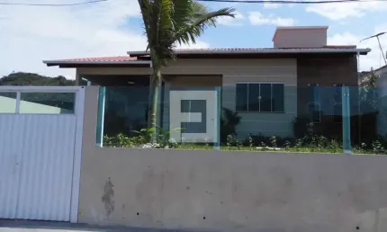 Casa com 3 quartos à venda na Rua João de Barro, 57, Serraria, São José