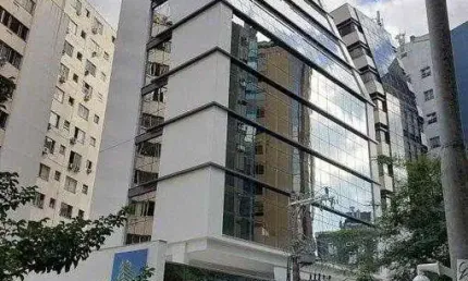 Prédio à venda na Avenida Prefeito Osmar Cunha, 77, Centro, Florianópolis