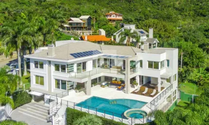 Casa com 7 quartos à venda na Rua Nicolino Tancredo, 243, Praia Brava, Florianópolis